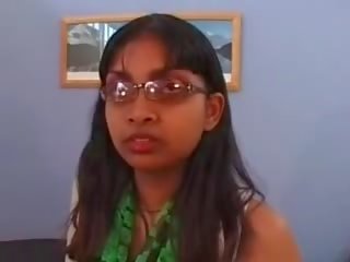 Vierge adolescent indien geeta