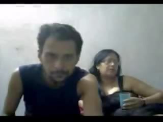 Indisch volwassen koppel mr en mrs gupta in webcam
