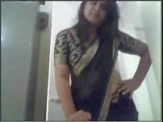 Extremely splendid to trot Chubby Gujarati Indian on Cam: Free sex 07